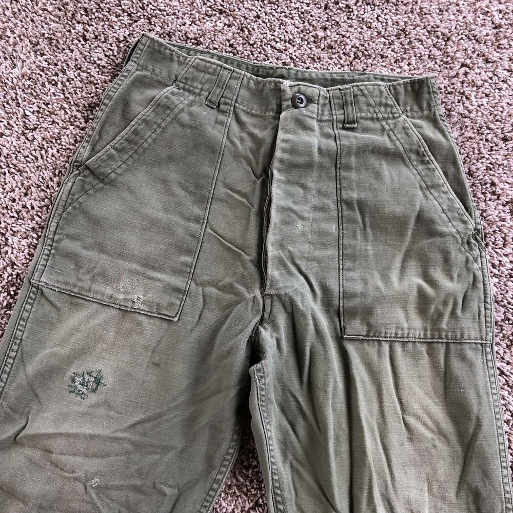 Vintage Military OG-107 Sateen Fatigue Pants Size 28x29 Type 1 Trousers Distress - Picture 2 of 12